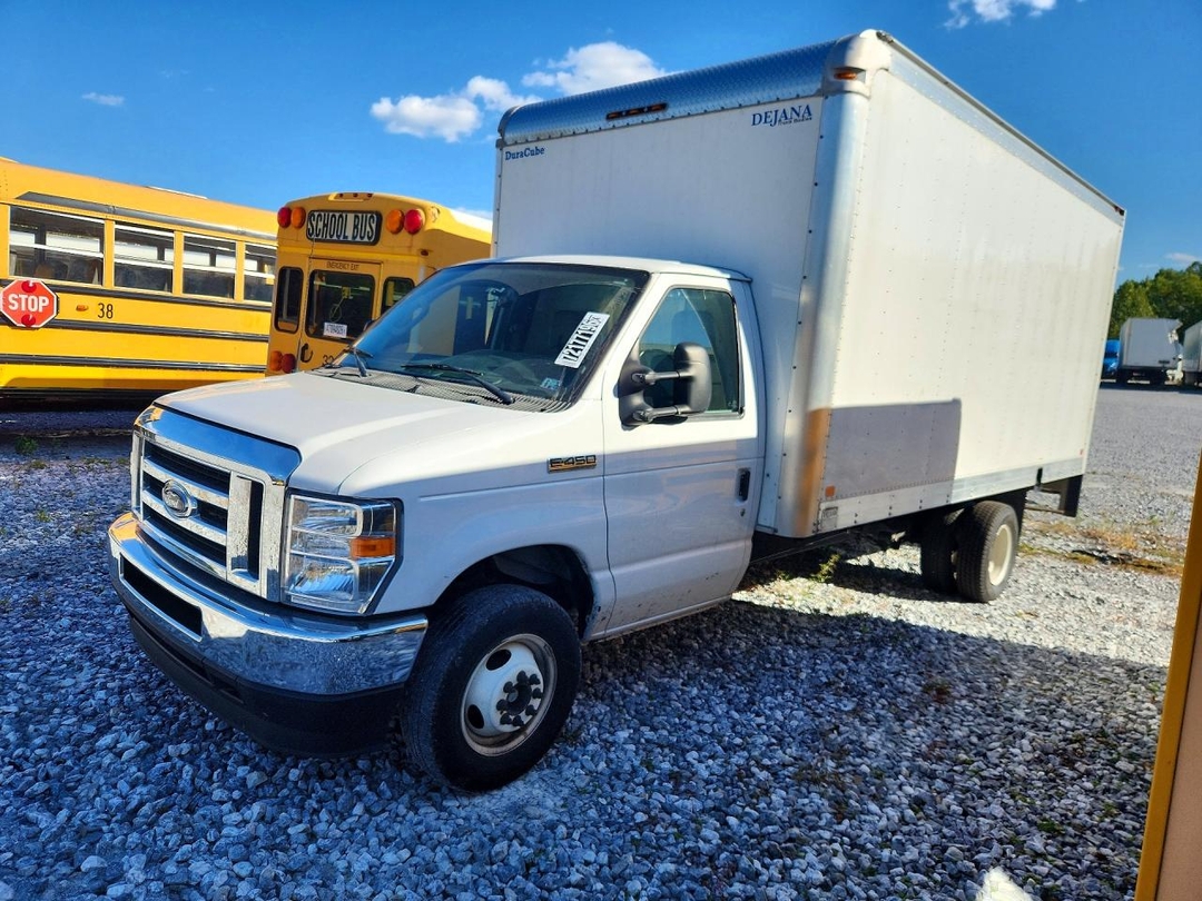 منظر 2023 FORD E450 BOX TRUCK، زاوية 1