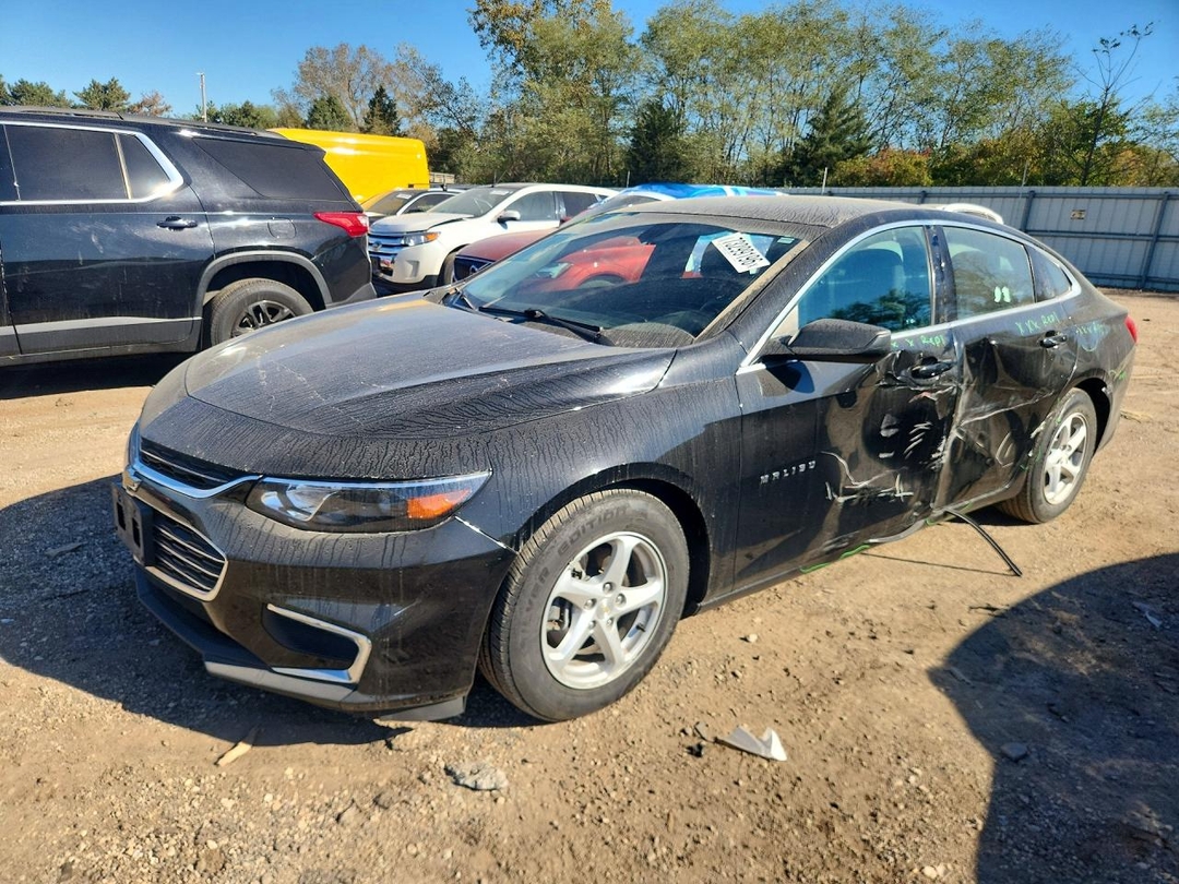 Vedere 2017 CHEVROLET MALIBU LS, unghi 1