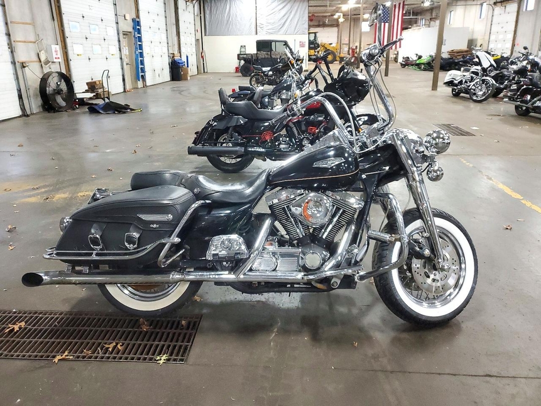 منظر 1998 HARLEY-DAVIDSON FLHRCI، زاوية 1