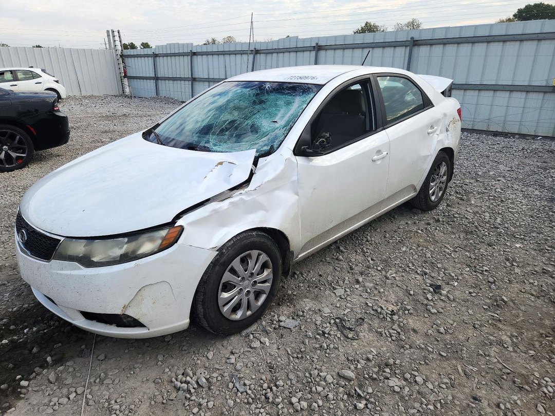 Vista de 2011 KIA FORTE EX, ángulo 1