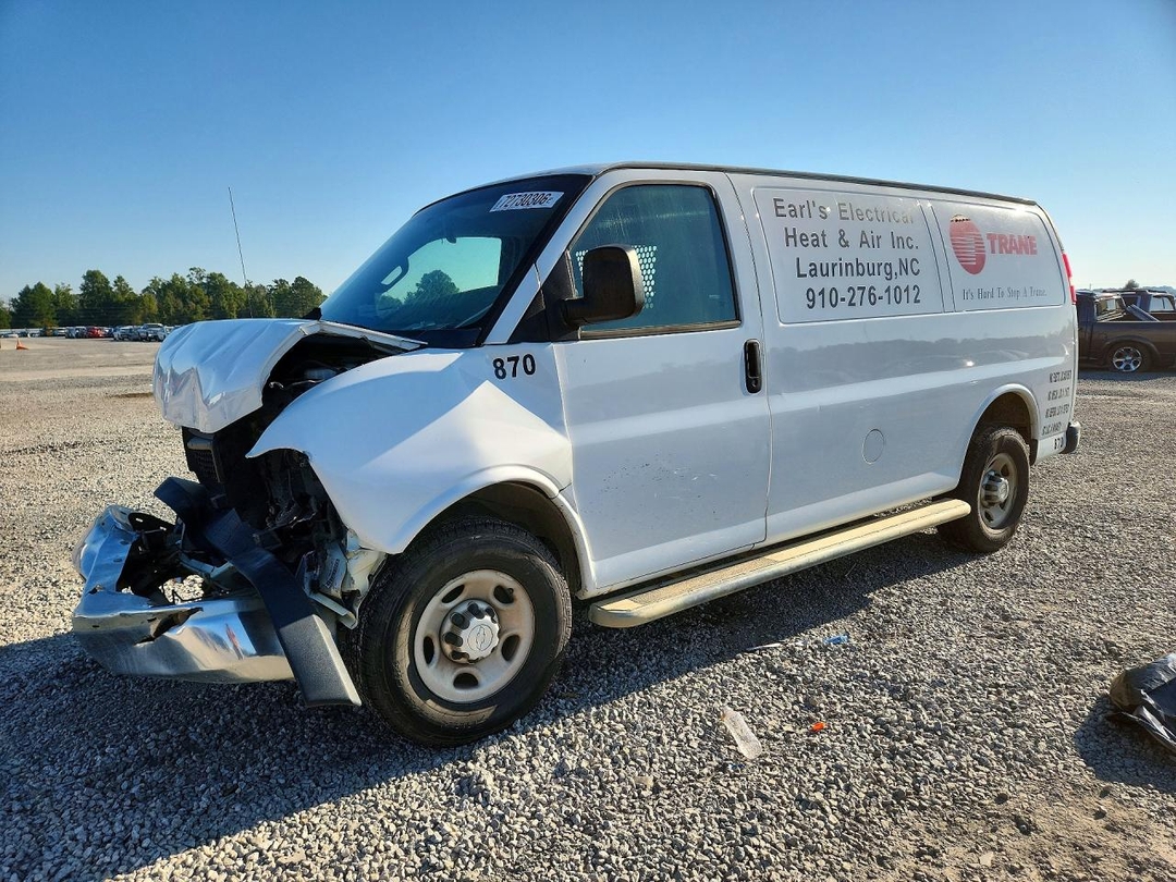 Vue de 2019 CHEVROLET EXPRESS 2500 CARGO DELIVERY VAN, angle 1