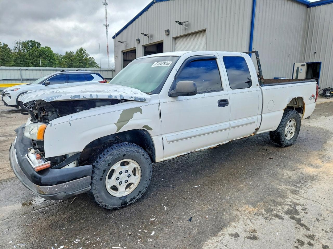 Vista de 2003 CHEVROLET SILVERADO K1500, ángulo 1