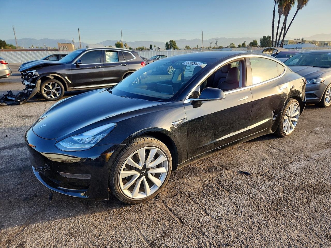 منظر 2020 TESLA MODEL 3، زاوية 1