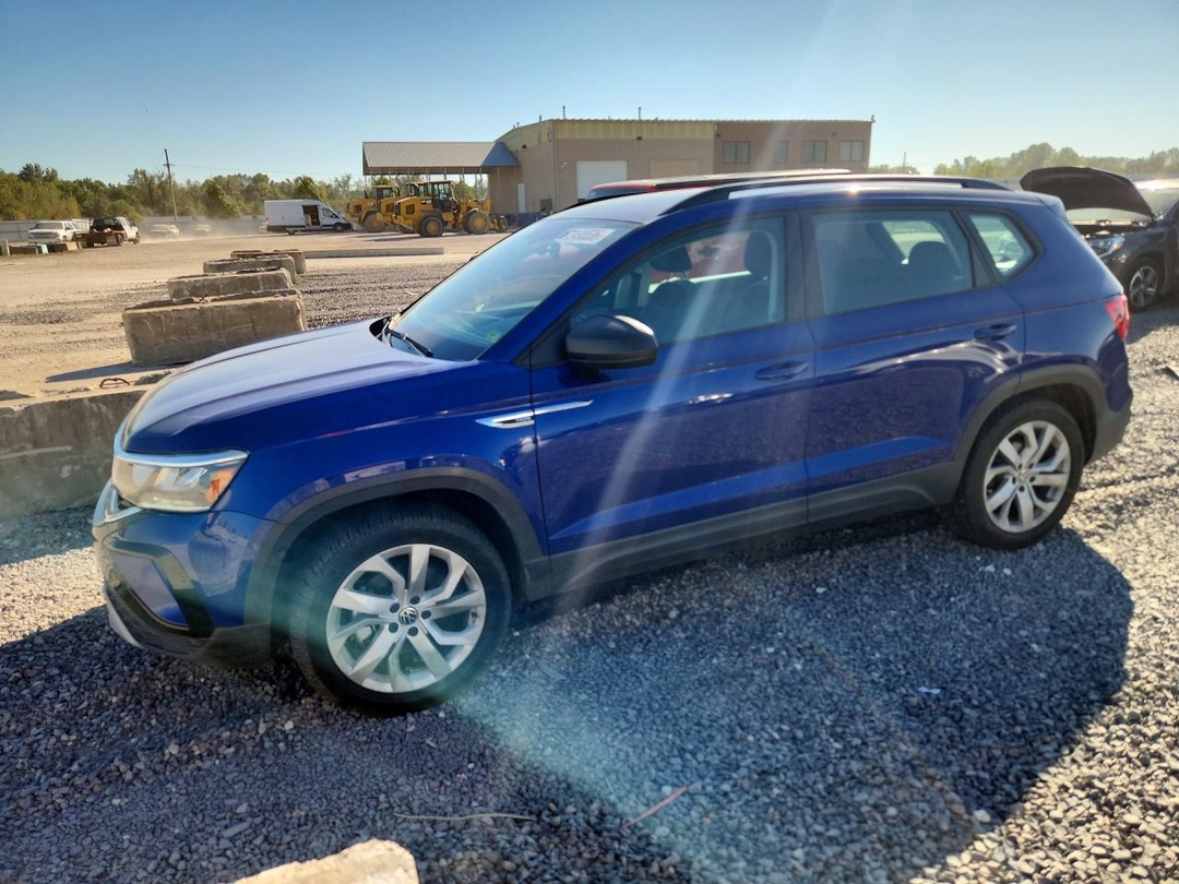 Vista de 2023 VOLKSWAGEN TAOS S, ángulo 1