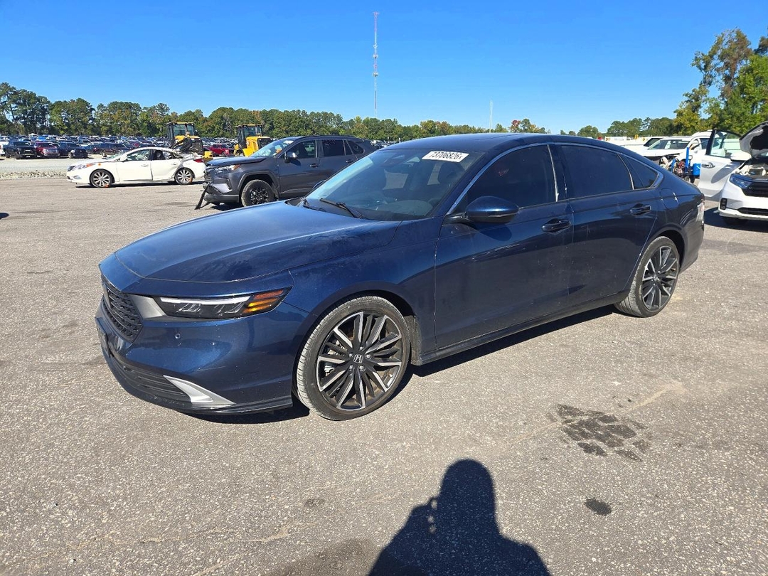 Vista de 2023 HONDA ACCORD TOURING HYBRID, ángulo 1