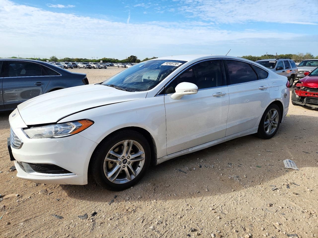 منظر 2018 FORD FUSION SE HYBRID، زاوية 1