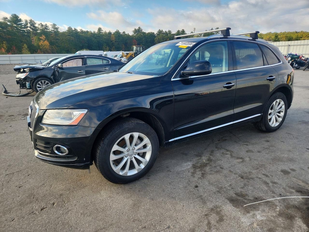 Vue de 2016 AUDI Q5 PREMIUM, angle 1