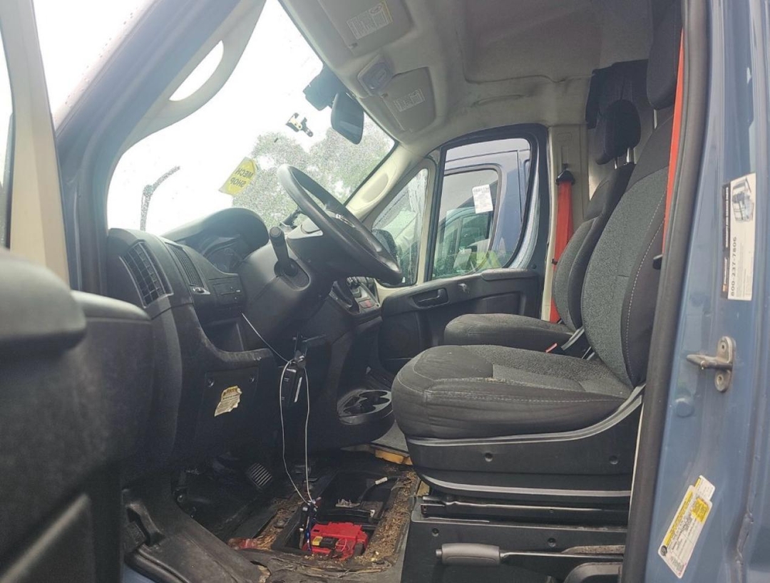 Vista de 2020 RAM PROMASTER 3500 3500 HIGH, ángulo 1