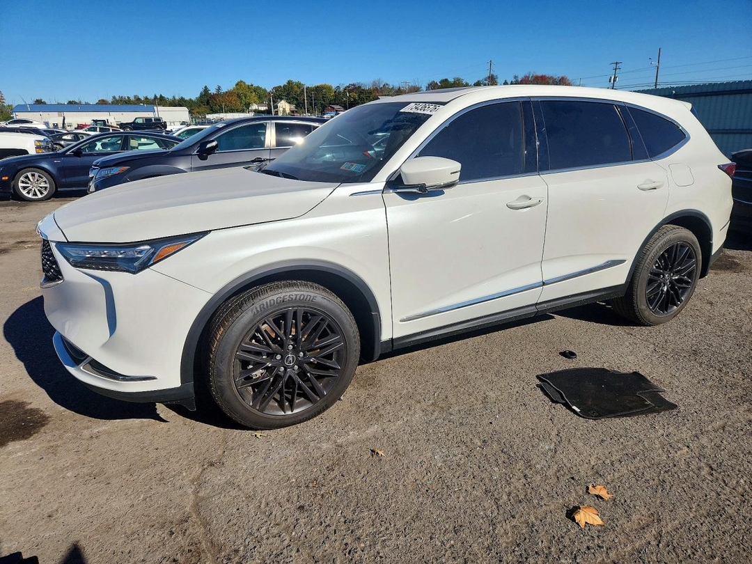 Vue de 2022 ACUR MDX, angle 1