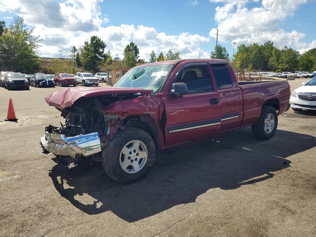 Вид 2005 CHEVROLET SILVERADO C1500, угол 1