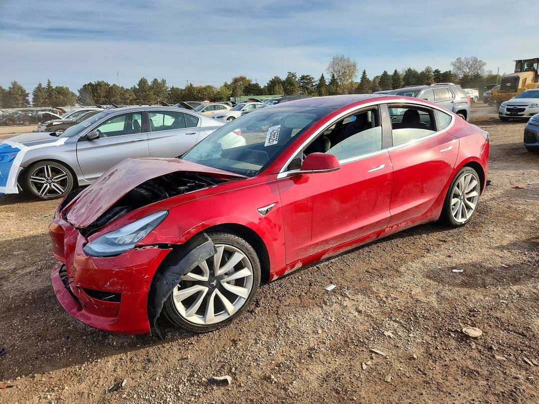 Vista de 2018 TESLA MODEL 3, ángulo 1
