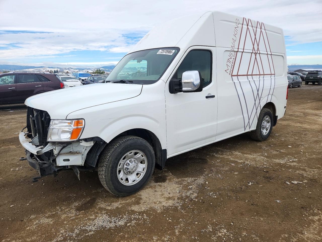 منظر 2017 NISSAN NV2500 DELIVERY VAN، زاوية 1