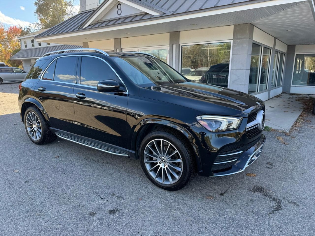 Vue de 2023 MERCEDES-BENZ GLE 350, angle 1