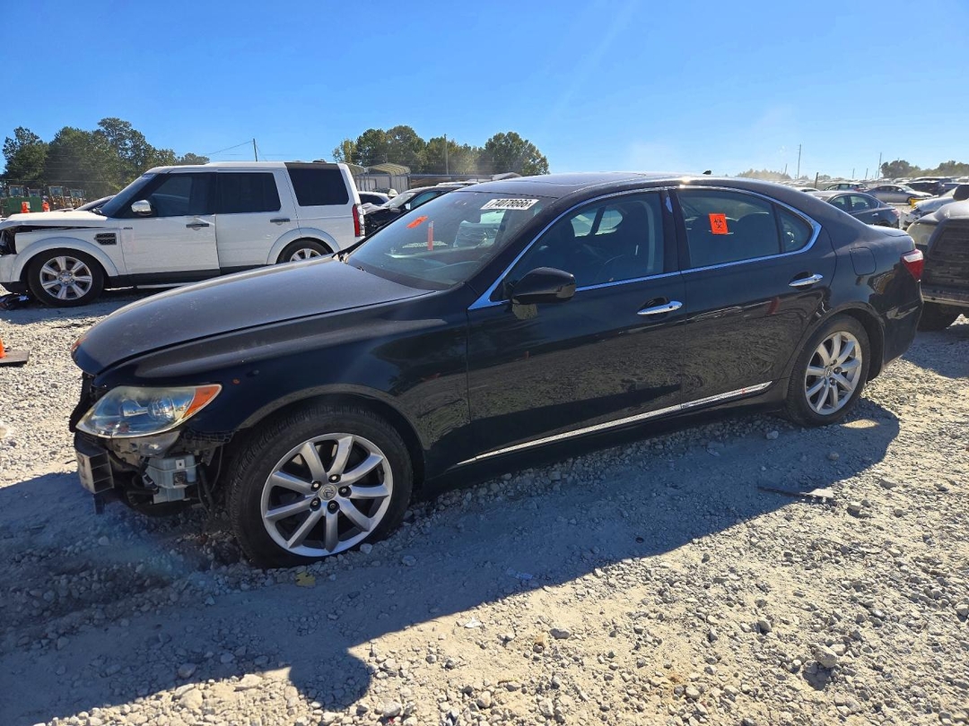Vue de 2008 LEXUS LS 460, angle 1