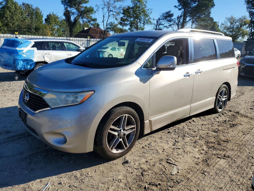 Вид 2013 NISSAN QUEST 3.5 S, угол 1
