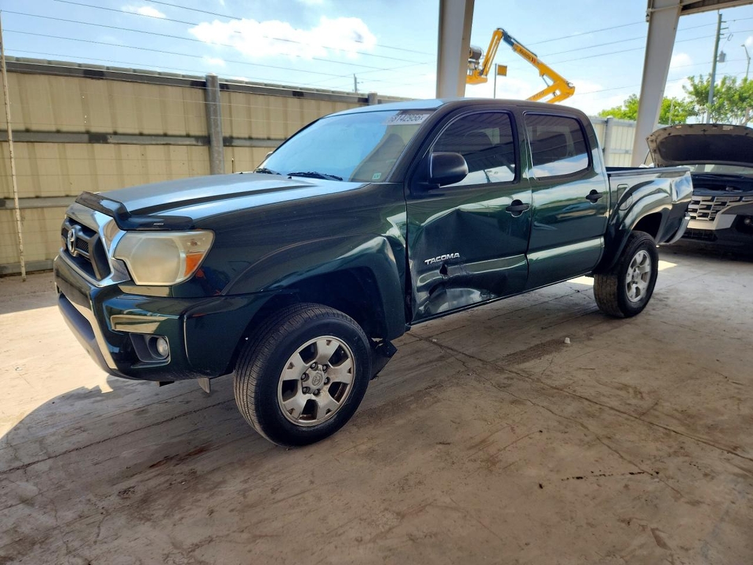 Вид 2014 TOYOTA TACOMA DOUBLE CAB PRERUNNER, угол 1