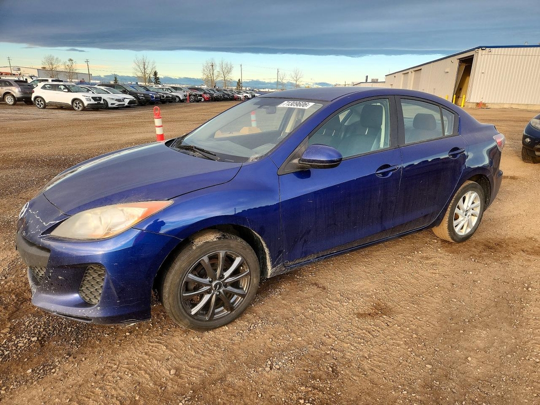 منظر 2013 MAZDA 3 I، زاوية 1
