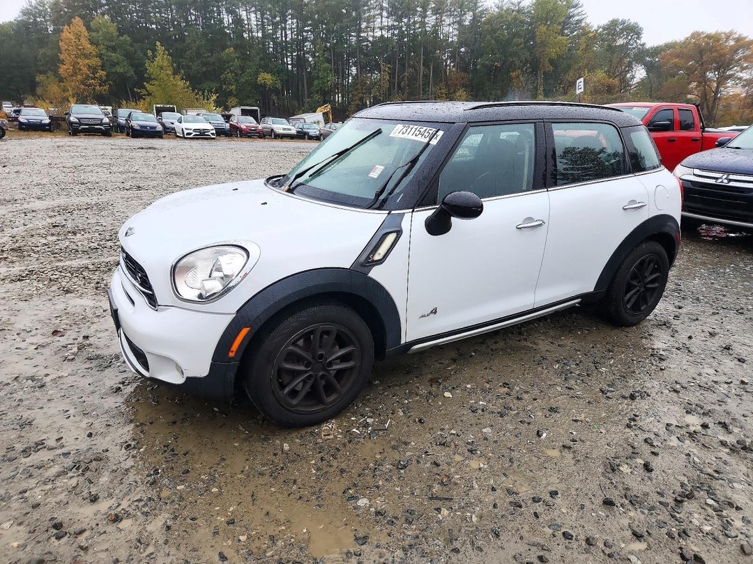 منظر 2015 MINI COOPER S COUNTRYMAN، زاوية 1