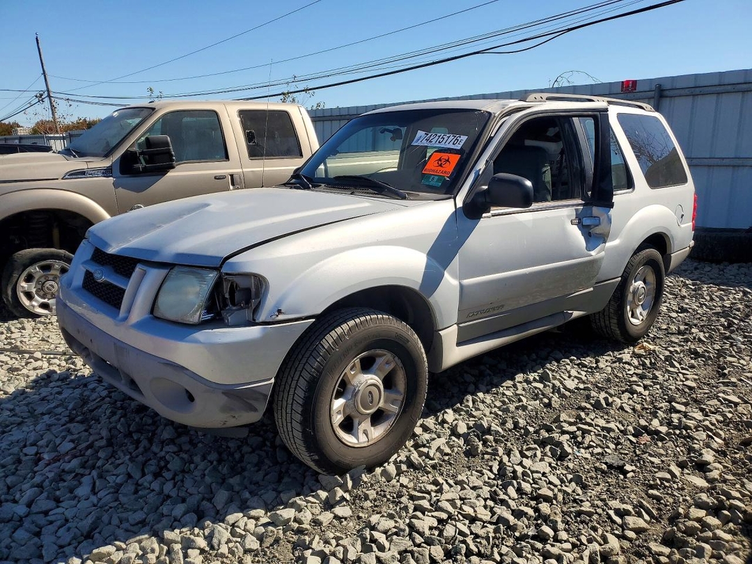 Vista de 2001 FORD EXPLORER SPORT, ángulo 1