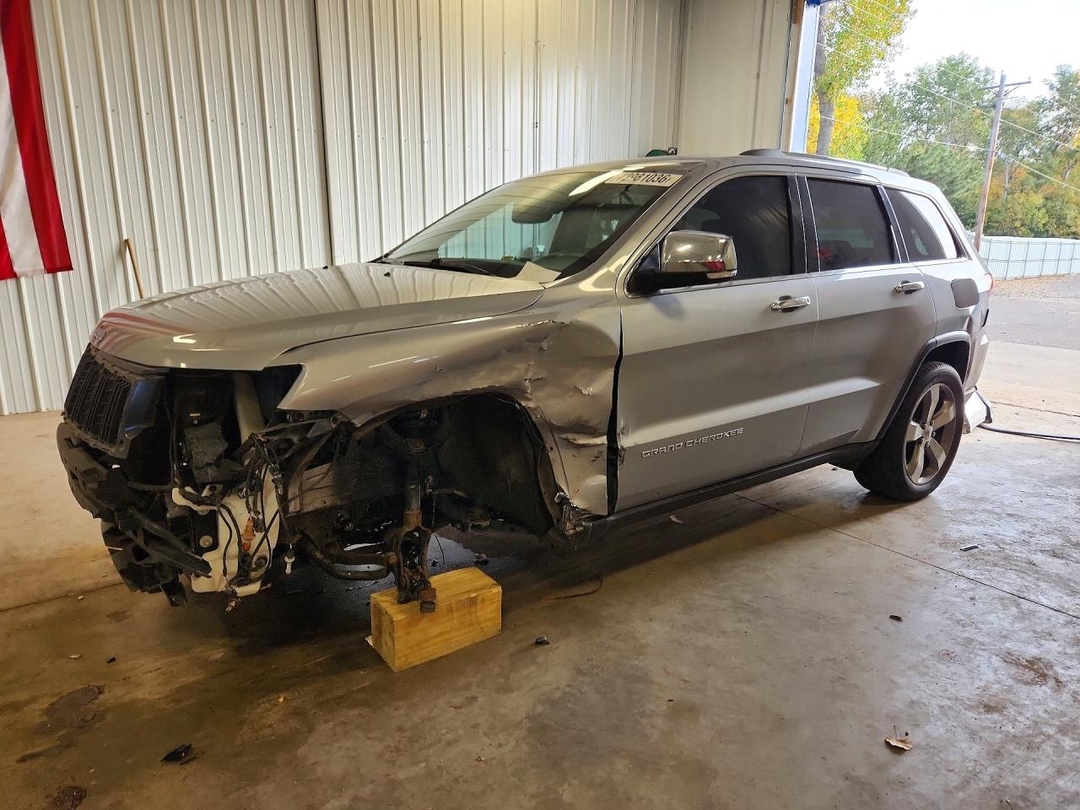 Vue de 2014 JEEP GRAND CHEROKEE LIMITED, angle 1