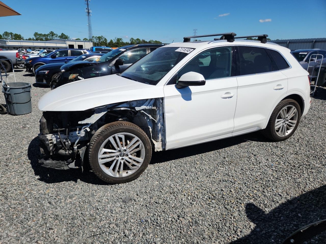 Vue de 2019 AUDI Q5 PREMIUM PLUS, angle 1