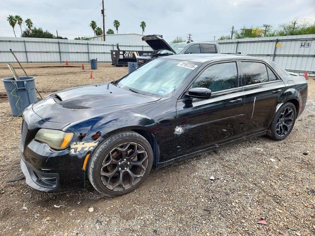 Vista de 2019 CHRYSLER 300 S, ángulo 1