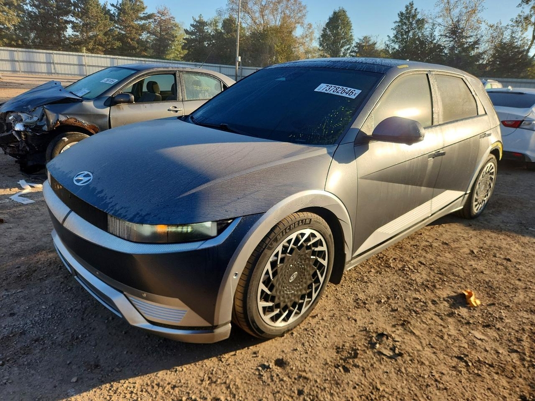 Vue de 2023 HYUNDAI IONIQ 5 LIMITED, angle 1