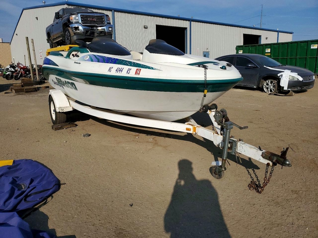 Vue de 1998 SEADOO BOMBARDIER, angle 1