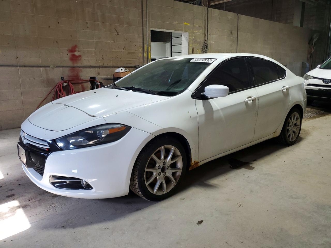 Vue de 2013 DODGE DART SXT, angle 1
