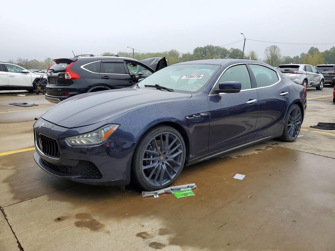 Вид 2014 MASERATI GHIBLI S, угол 1