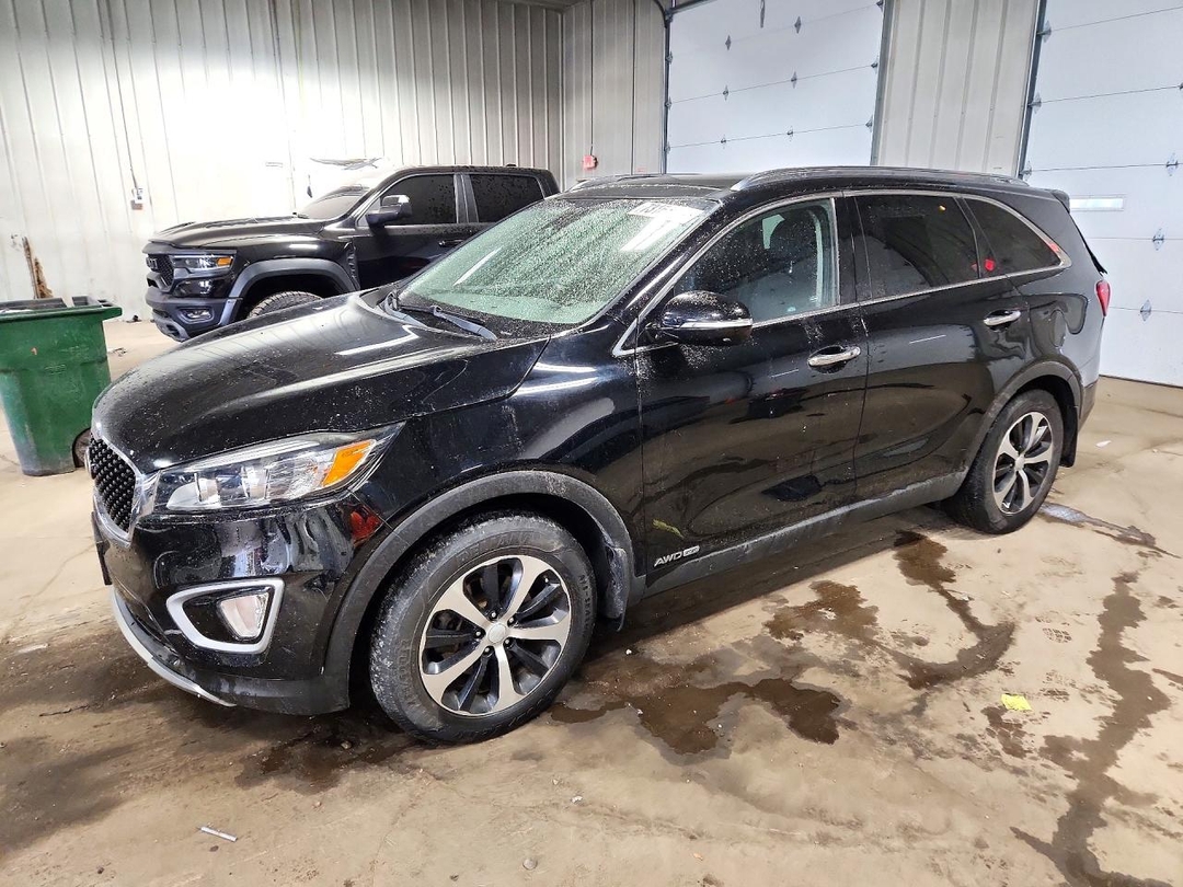 Vue de 2018 KIA SORENTO EX, angle 1