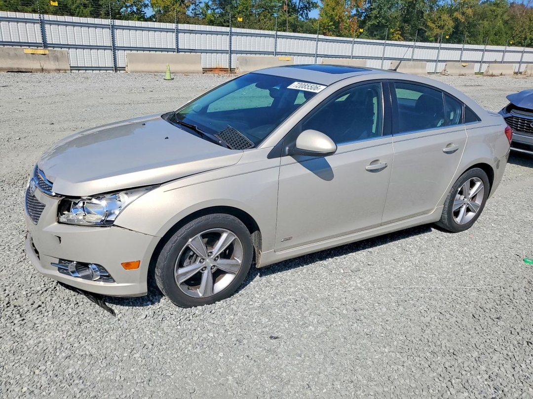 منظر 2012 CHEVROLET CRUZE LT، زاوية 1