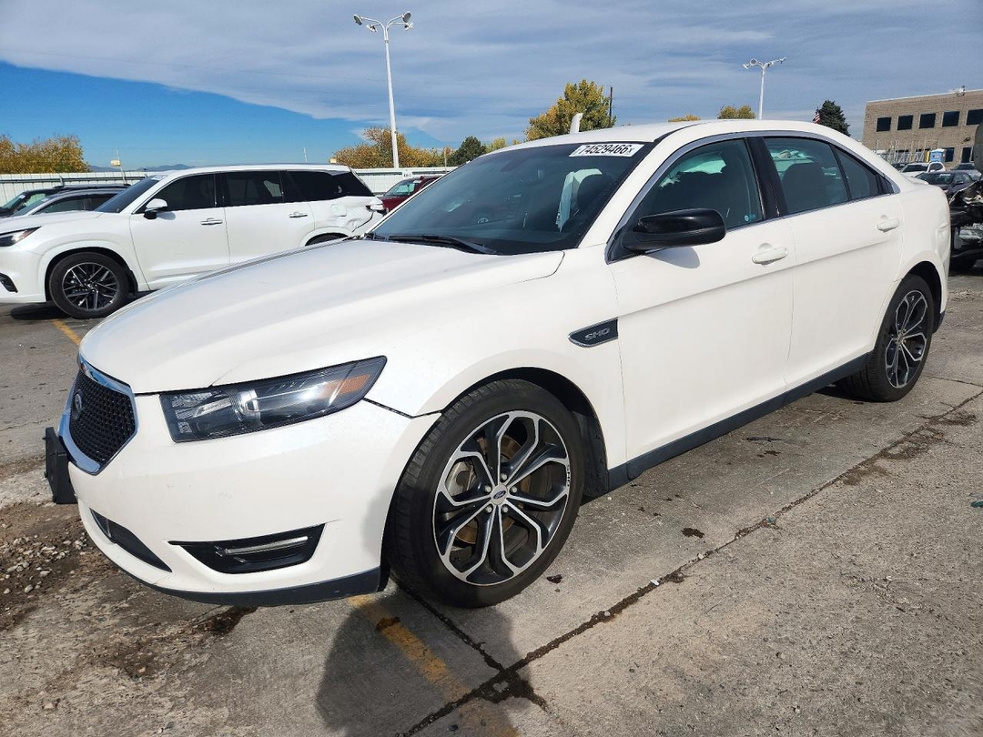 2016 FORD TAURUS SHO view, angle 1