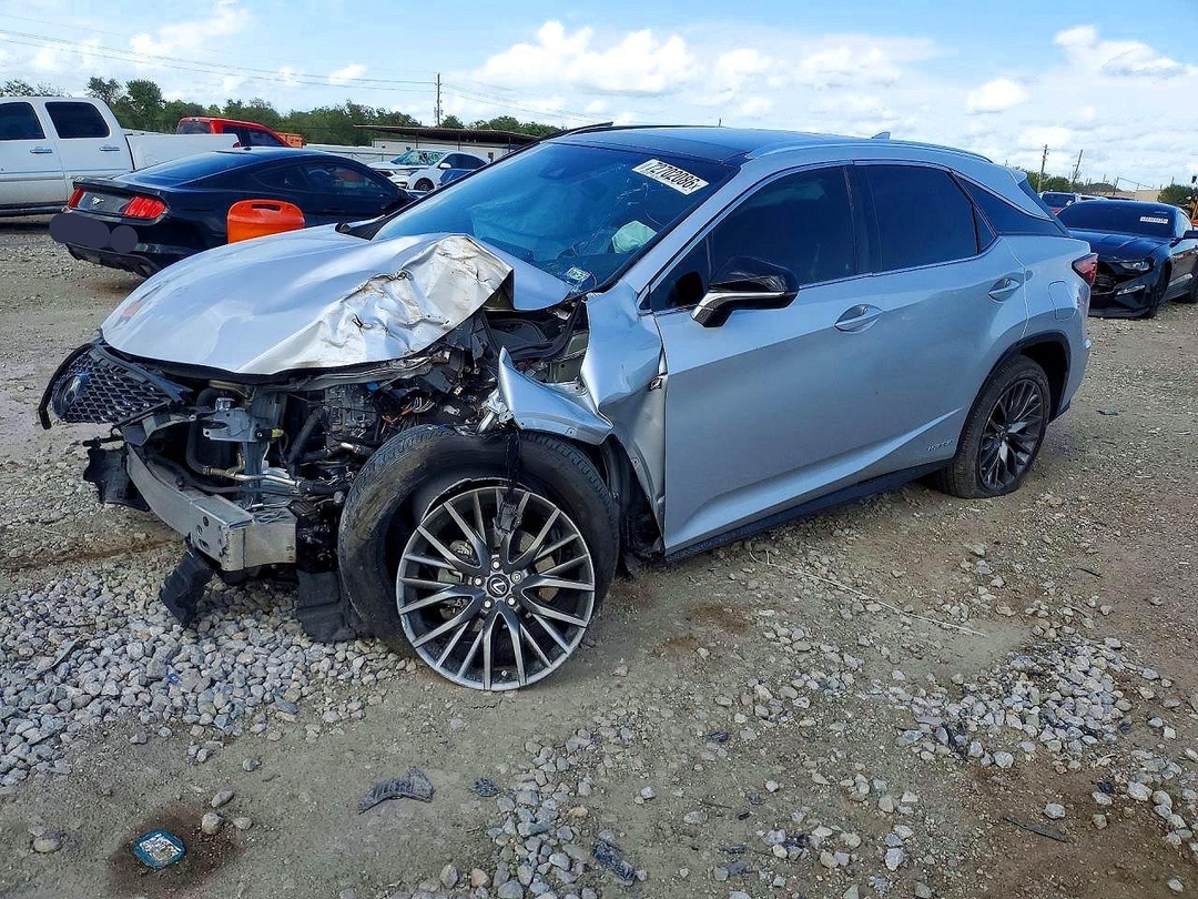 Vue de 2019 LEXUS RX 450H F SPORT, angle 1