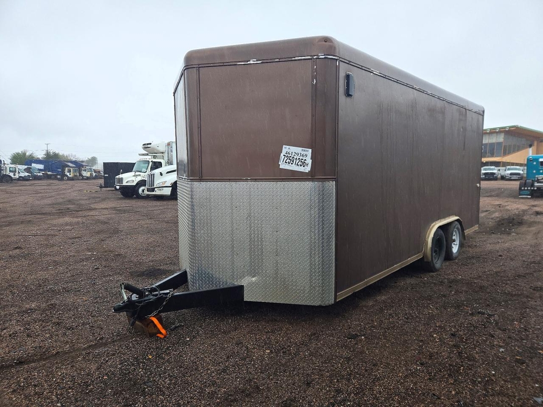 Vue de 2017 H &amp; H ENCLOSED CARGO TRAILER, angle 1