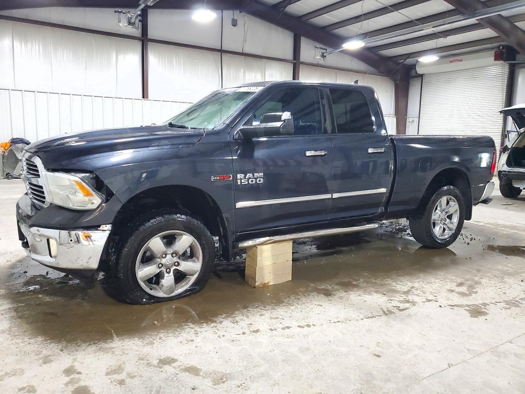 منظر 2015 RAM 1500 SLT، زاوية 1