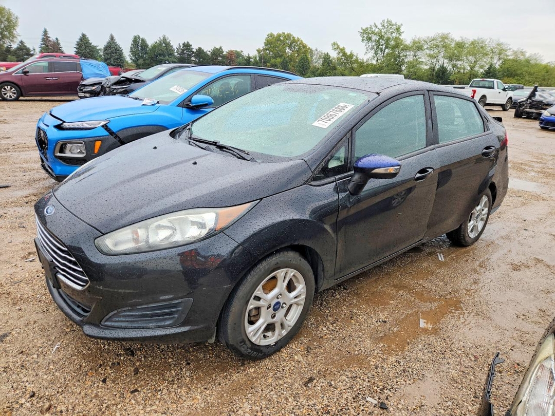 Vedere 2015 FORD FIESTA SE, unghi 1