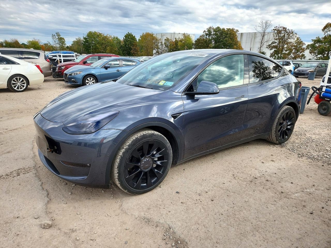 Vista de 2022 TESLA MODEL Y, ángulo 1