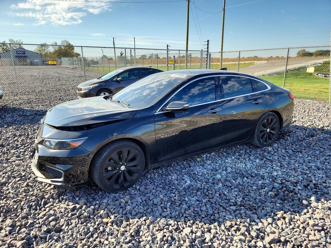 Vue de 2016 CHEVROLET MALIBU PREMIER, angle 1