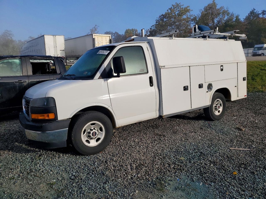 Vedere 2018 GMC SAVANA CUTAWAY G3500, unghi 1
