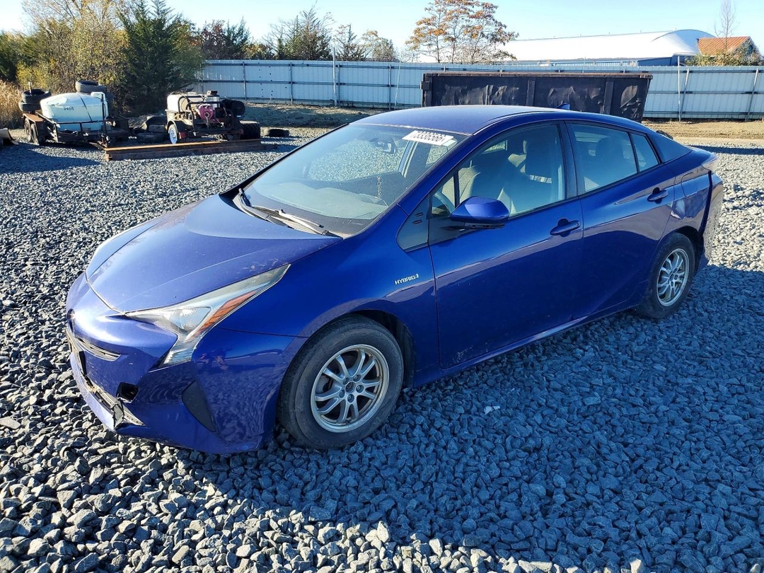 Vedere 2016 TOYOTA PRIUS TWO, unghi 1