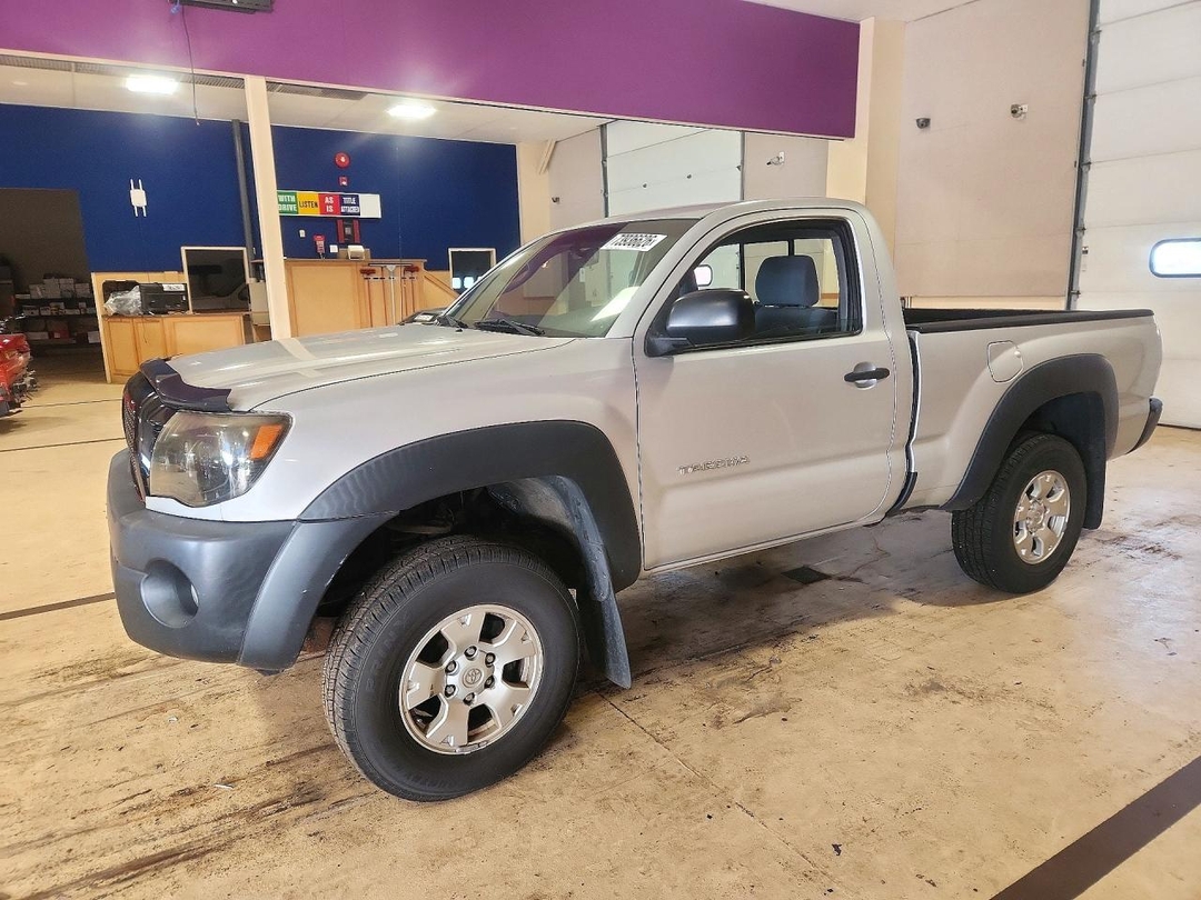 منظر 2010 TOYOTA TACOMA BASE، زاوية 1