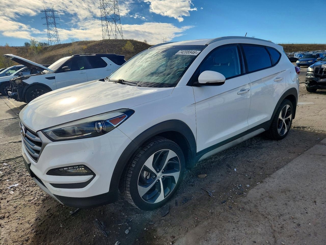 منظر 2017 HYUNDAI TUCSON SPORT، زاوية 1