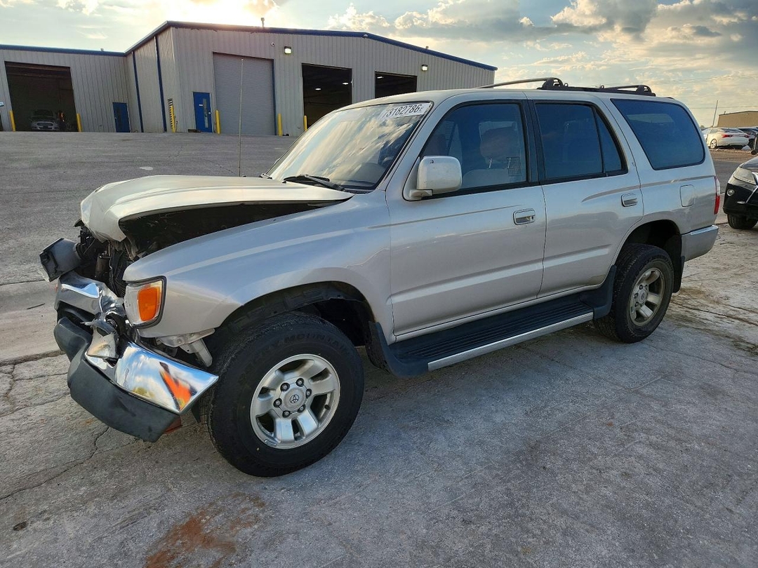 Вид 1998 TOYOTA 4RUNNER SR5, угол 1