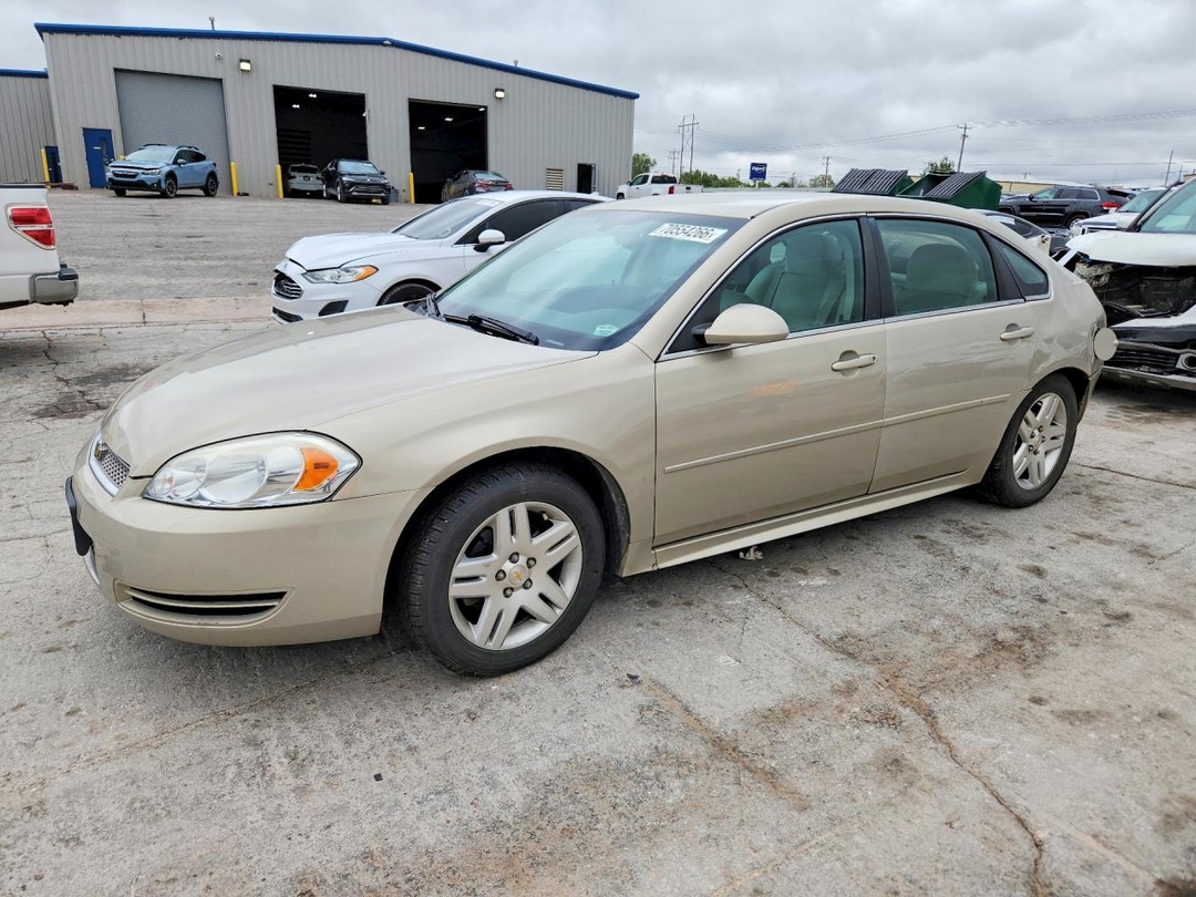 Vue de 2012 CHEVROLET IMPALA LT, angle 1