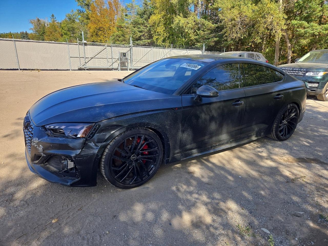 Вид 2021 AUDI RS5, угол 1
