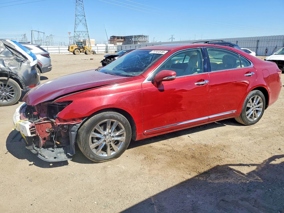 Вид 2012 LEXUS ES 350, угол 1