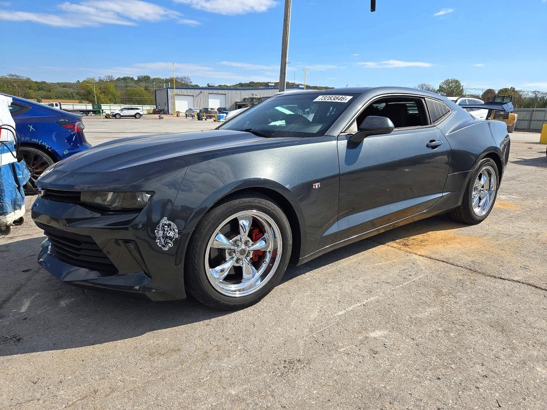 Vedere 2016 CHEVROLET CAMARO LT, unghi 1