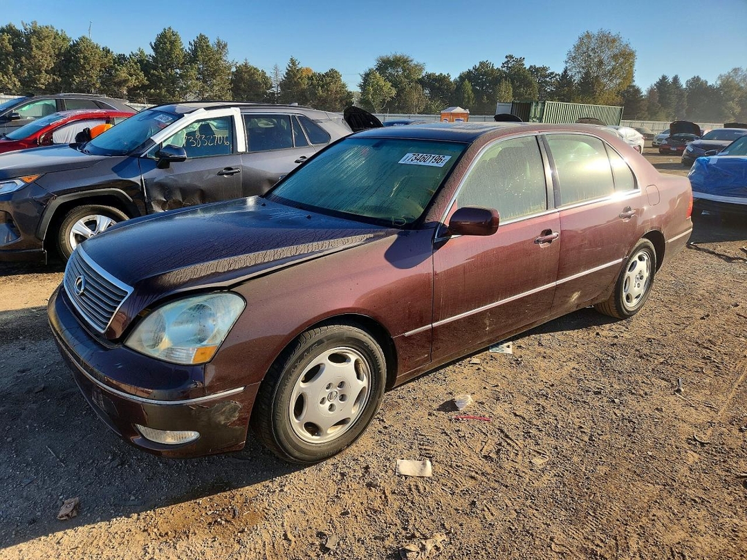 Vista de 2001 LEXUS LS 430, ángulo 1