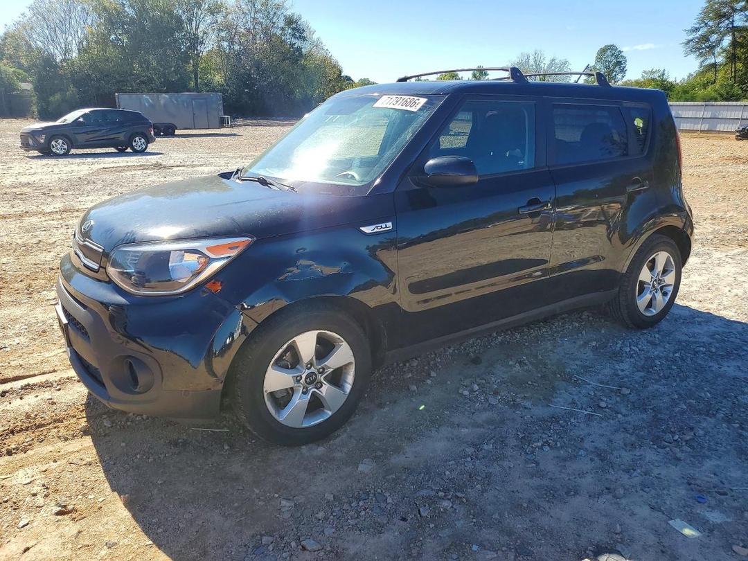 منظر 2019 KIA SOUL BASE، زاوية 1